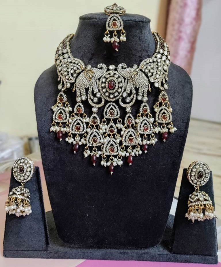 consectetur adipiscing